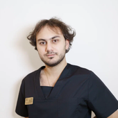 Тер-Авакян Грант Арменович, стоматолог-хирург