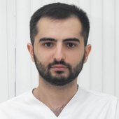 Яйлаханян Кимик Хоренович, стоматолог-хирург