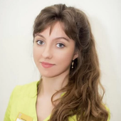 Дытяк Анна Сергеевна, стоматолог-терапевт