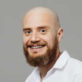 Давыдов Илья Андреевич, пародонтолог