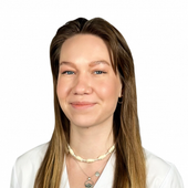 Баженова Ксения Алексеевна, врач ЛФК