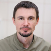 Муляр Владимир Александрович, стоматолог-хирург