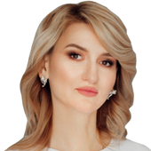 Пугач Лариса Ивановна, врач-косметолог