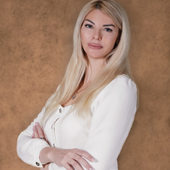 Курушина Наталья, дерматолог