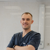 Шохалов Владислав Юрьевич, стоматолог-хирург