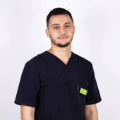 Хачатрян Нарек Тигранович, стоматолог-хирург