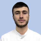 Лабазанов Исмаил Ражабдибирович, стоматолог-хирург