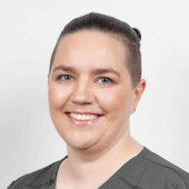 Каморникова Анастасия Васильевна, стоматолог-хирург