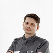 Миц Артур Николаевич, офтальмолог-хирург