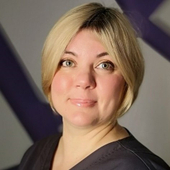 Новикова Елена Валерьевна, пародонтолог