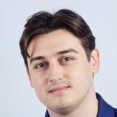 Маркосян Арам Эдуардович, стоматолог-терапевт