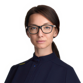 Смыченко (Беляева) Александра Михайловна, стоматолог-хирург