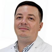 Топоров Сергей Иванович, пластический хирург