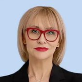 Вяльцева Елена Алексеевна, врач-косметолог