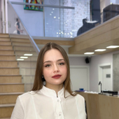 Лаврентьевна Надежда Вадимовна, врач-косметолог