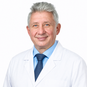 Яшков Юрий Иванович, хирург