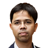 Пареш Джадхав, педиатр