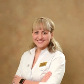 Леонченко Евгения Сергеевна, стоматолог-терапевт