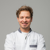 Зазыбо Николай Александрович, пластический хирург