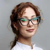 Гегамян Лиана Самвеловна, стоматолог-терапевт