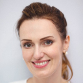 Низова Екатерина Александровна, стоматолог-терапевт