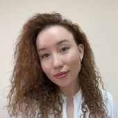 Эрдыниева Екатерина Альбертовна, офтальмолог