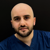 Акбиев Ризвон Хажбекирович, пластический хирург