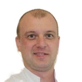 Жариков Павел Викторович, стоматолог-терапевт