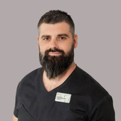 Аль-Айюби Радван Надимович, стоматолог-хирург