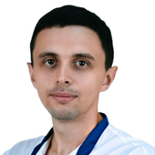 Кратенко Павел Александрович, стоматолог-терапевт