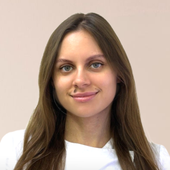 Воронова Анна Сергеевна, стоматолог-терапевт