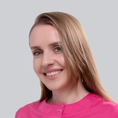 Безверхова Евгения Владимировна, стоматолог-терапевт
