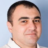 Акопов Эрик Норикович, стоматолог-ортопед