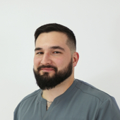 Давидян Эдуард Артурович, ортопед