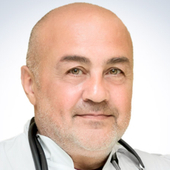 Каук Али Кассем, педиатр