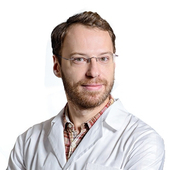 Новотный Денис Александрович, мануальный терапевт