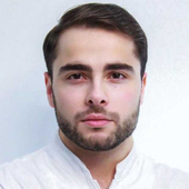 Абесадзе Георгий Валерьевич, стоматолог-терапевт