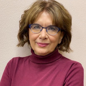 Азирова Анна Артемовна, детский логопед