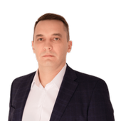 Трошин Роман Васильевич, стоматолог-хирург