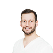 Комиссарук Геворк Борисович, стоматолог-хирург