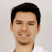 Владислав Сергеевич Дмитриев, детский стоматолог