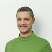 Рашидов Эдуард Зуфарович, стоматолог-ортопед