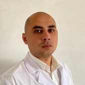 Гениатов Вадим Рустэмович, невролог