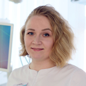 Смирнова Юлия Валерьевна, стоматолог-хирург
