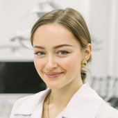 Скачек Анна Николаевна, стоматолог-терапевт