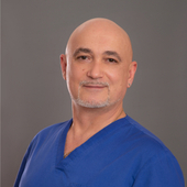 Коротыш Игорь Валентинович, стоматолог-хирург