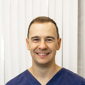 Ярема Роман Иванович, стоматолог-терапевт
