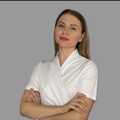 Кузьменко Анастасия Романовна, стоматолог-терапевт