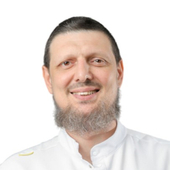 Абдусаламов Али Омарович, челюстно-лицевой хирург