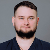 Елисеев Дмитрий Юрьевич, стоматолог-хирург